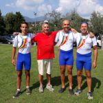 Il due di coppia vetrerani vincitori Campionato Italiano Ficsf 2018 Andrea Zucchetti Alessandro Sola timoniere Arboritanza Riccardo  con Il Presidente Canottieri Verbanese Dario Sottocornola